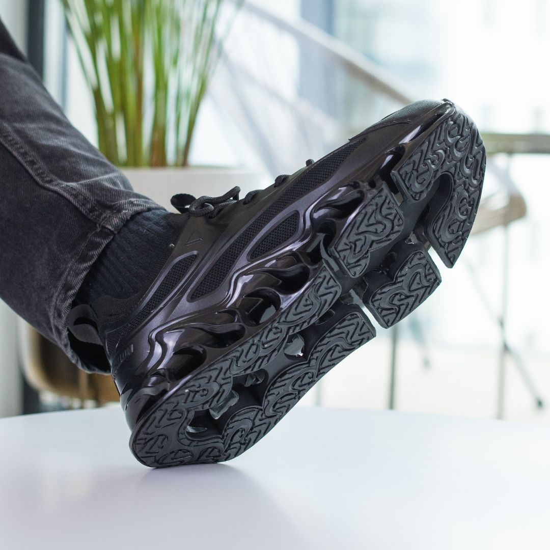HYPERMAX SNEAKERS